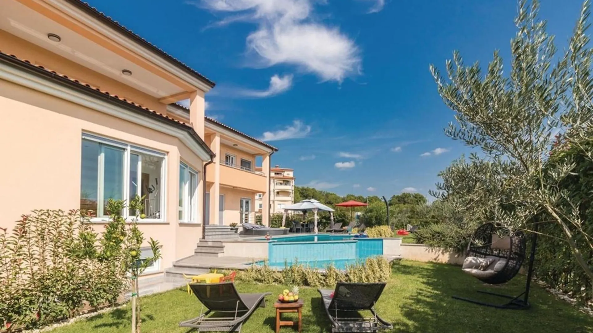 Villa Relax Pula 0*,